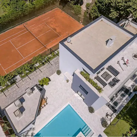 Luxury Velvet Bourbon Split With Pool, Tennis Court & Willa Kaštela